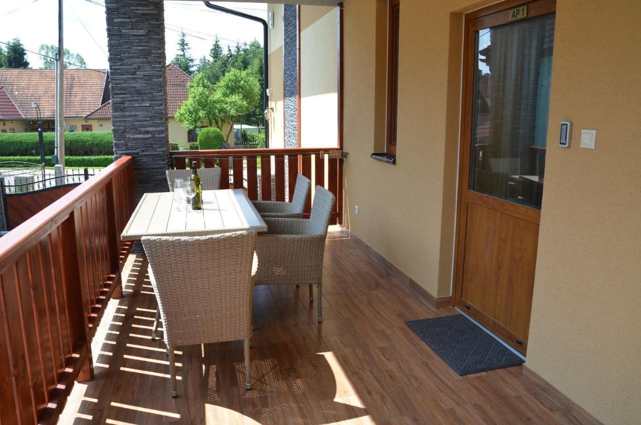 Apartmany Best I. Bešeňová 外观 照片